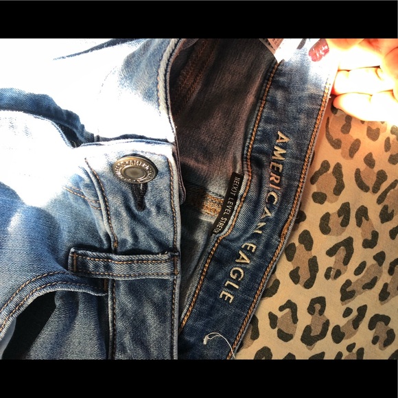 American eagle 🦅 jeans - Picture 1 of 4